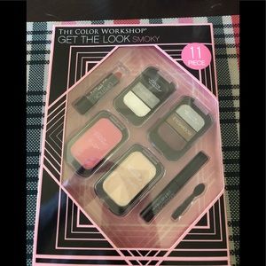 NEW.🎁 11 piece smoky Eye look🎁